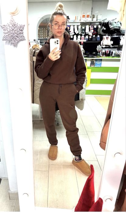 Костюм на флісі шоколадного кольору