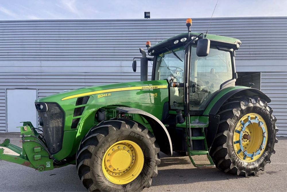 John Deere 8245R 2011rok Power Shift 9,1L 7900mth 260KM GPS 8400,8310R