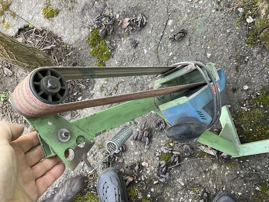 Гріндер шліфмашина