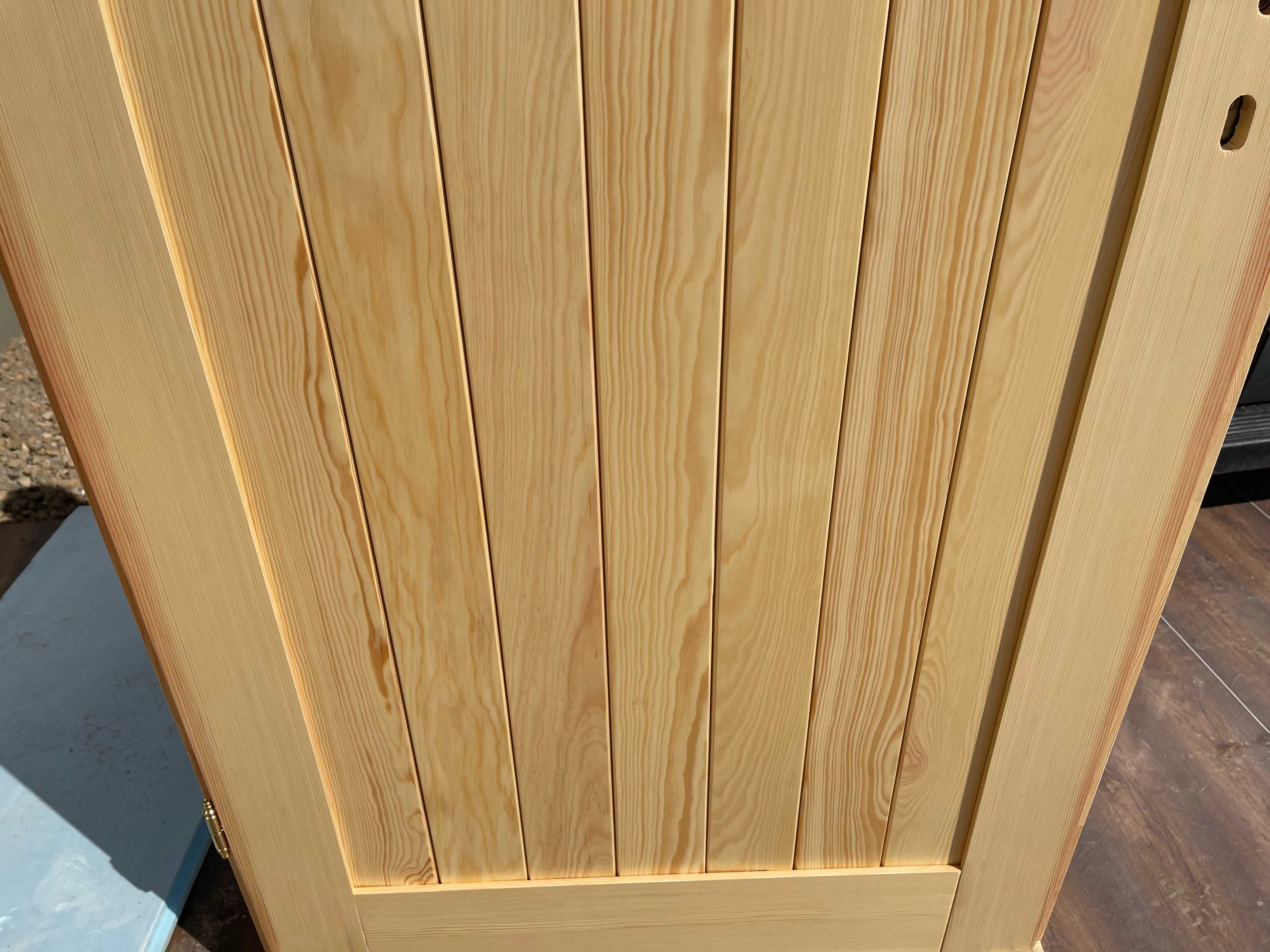 Drzwi drewniane sosonowe lakierowane z oscieżnicą OD RĘKI CAŁA POLSKA