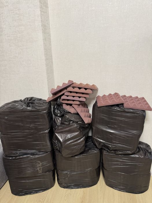Акустичний паралон( фіолетовий 25*25*5 см) 300шт
