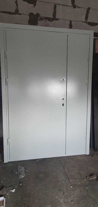 Металлические двери для промышленных объектов