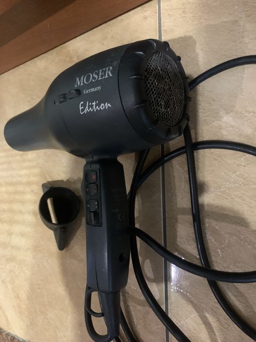 Продаю фен для волос