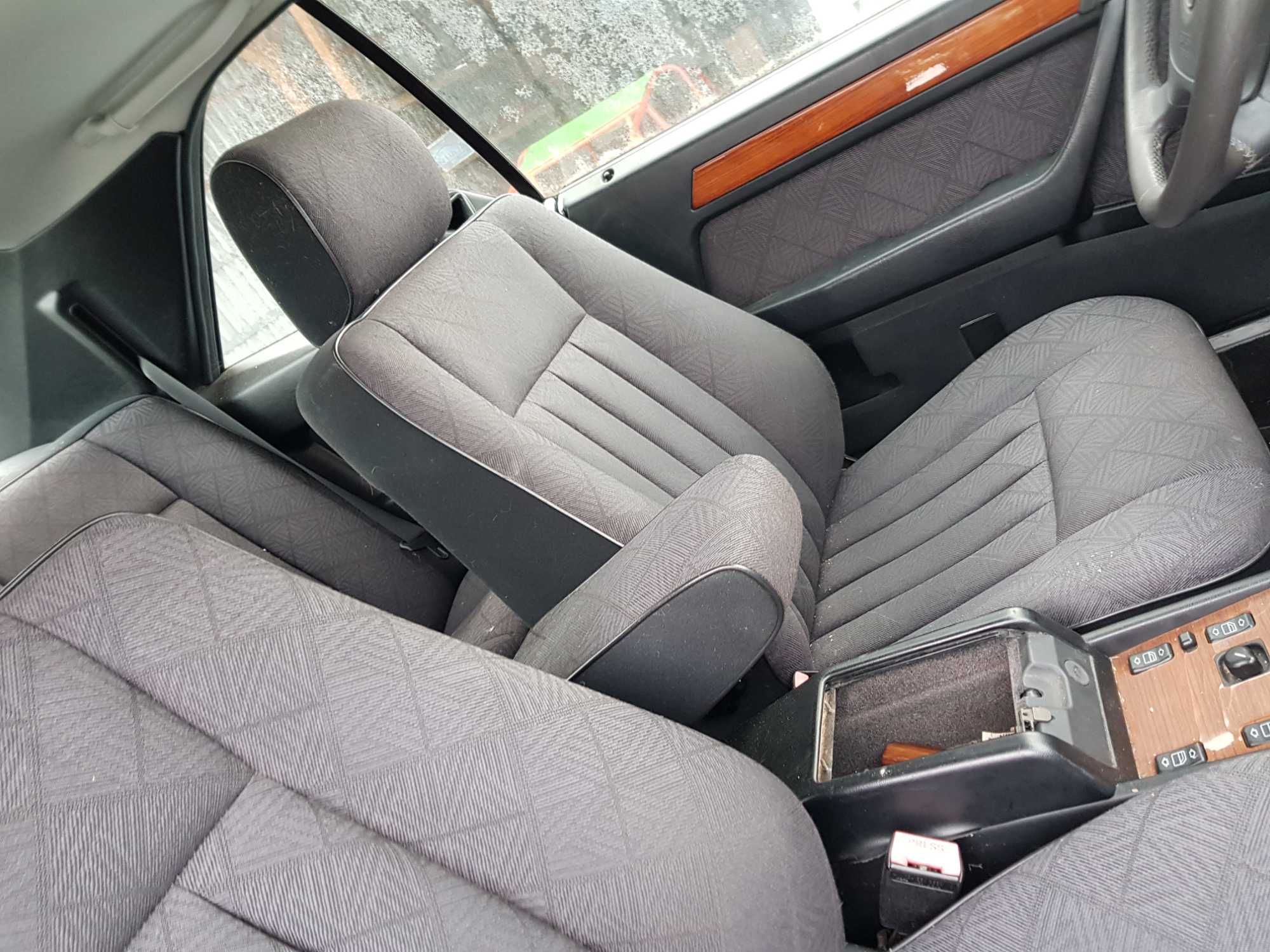 Tapicerka mercedes W124 coupe fotele, kanapa,