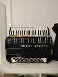 Akordeon Hohner VOX 4P 120