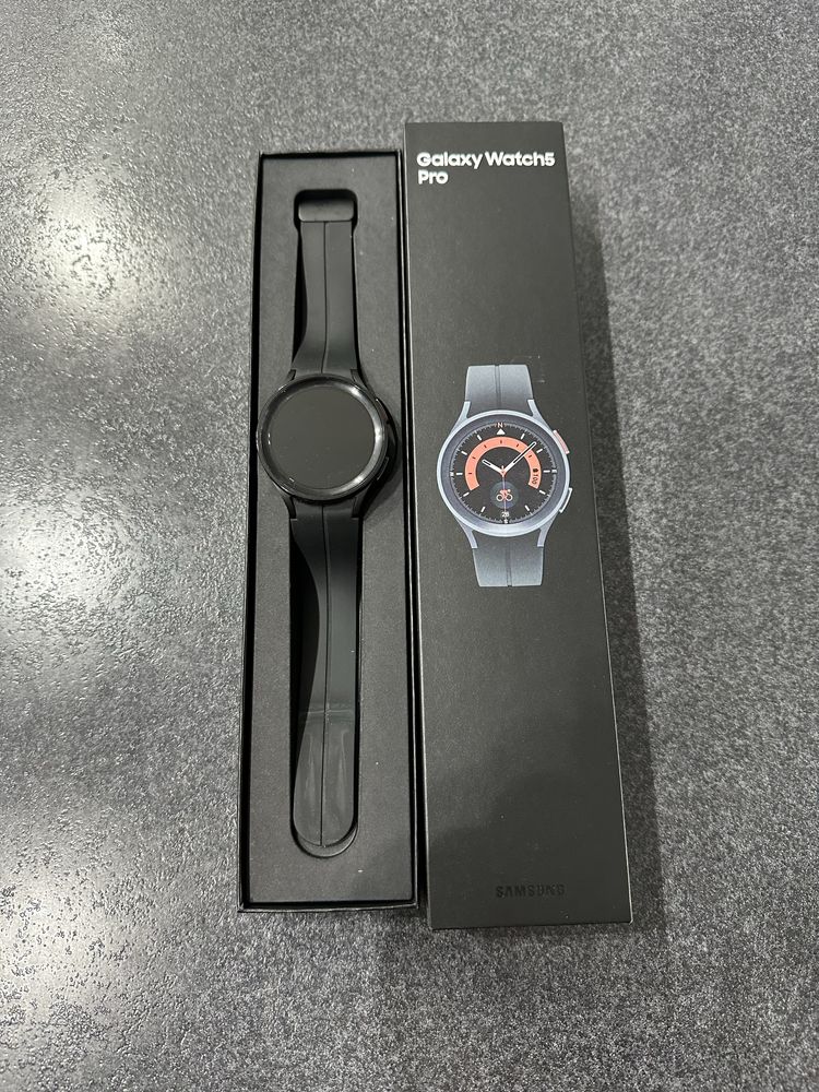 Samsung Galaxy watch 5 PRO