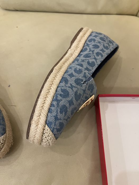 Взуття жіночк