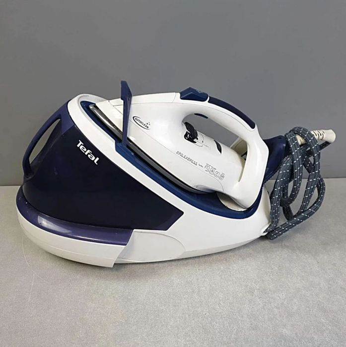 Праска Tefal GV 8461