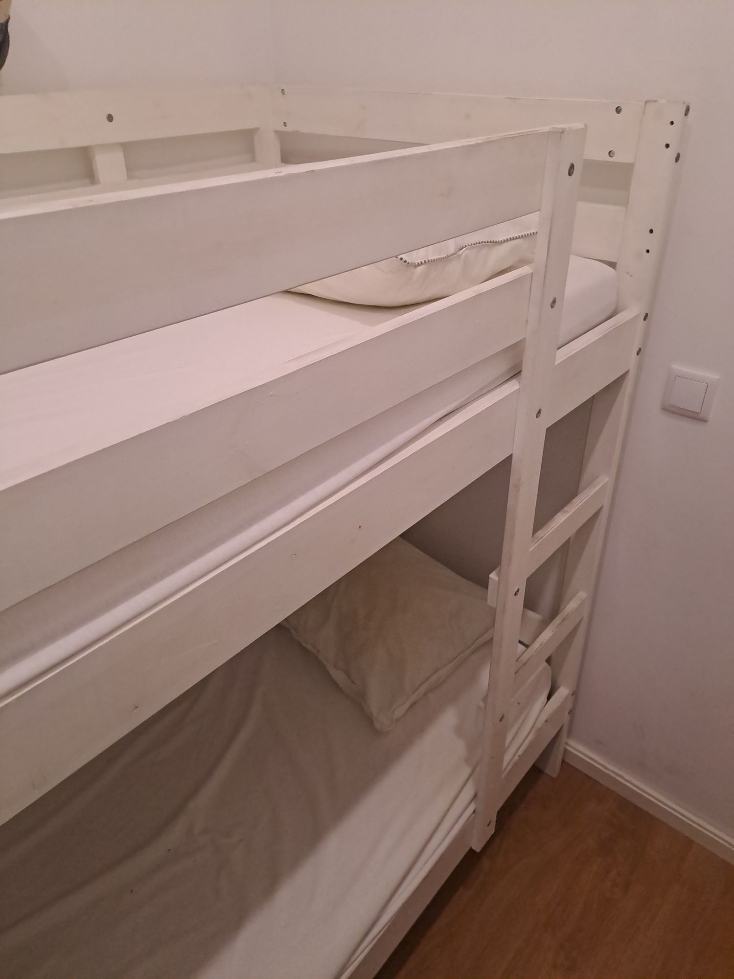 Beliche Ikea branco