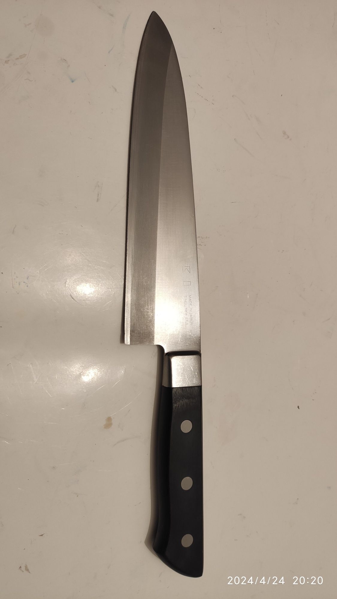 Japoński nóż typu Gyuto 180 mm z rdzeniem