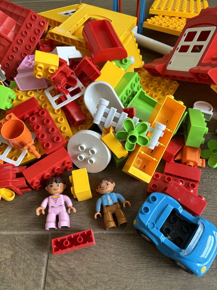 LEGO Duplo Будинок для сім'ї
