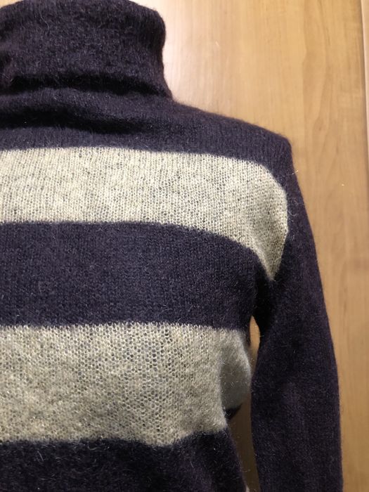 Brązowy welniany sweter golf pasiasty dlugi rękaw 100% welna, roz M-XL