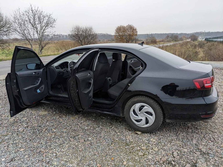 Фольцваген Джета 2016   1.4 турбо автомат Volkswagen Jetta 1.4 америка
