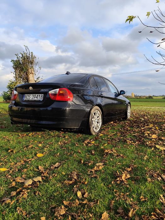 BMW E90 2.0 150km automat