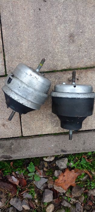 Poduszka silnika Audi A6 C5, A4 B5, 8D0199.379J, oryginalna, 600-700gr