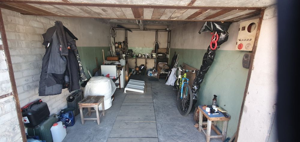 Гараж АГК "Бугский"