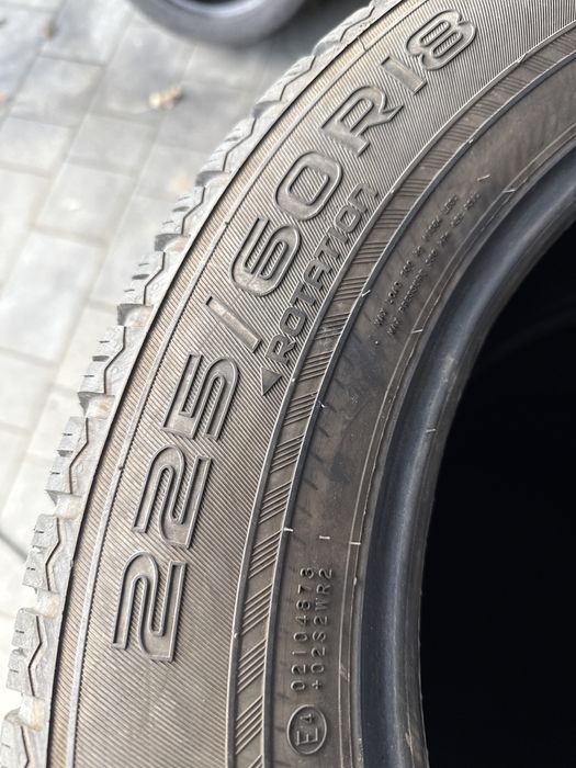 Шини резина 225/60/18 r18 Nokian комплект зимні