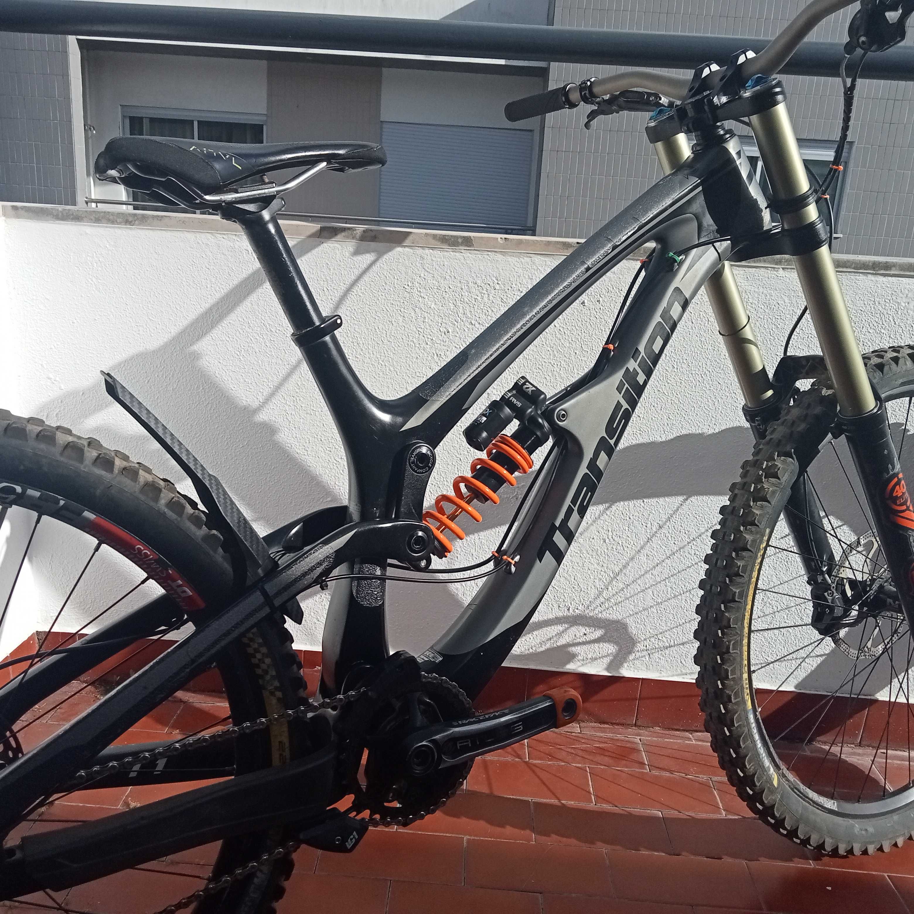 Bicicleta DH transition tr 11