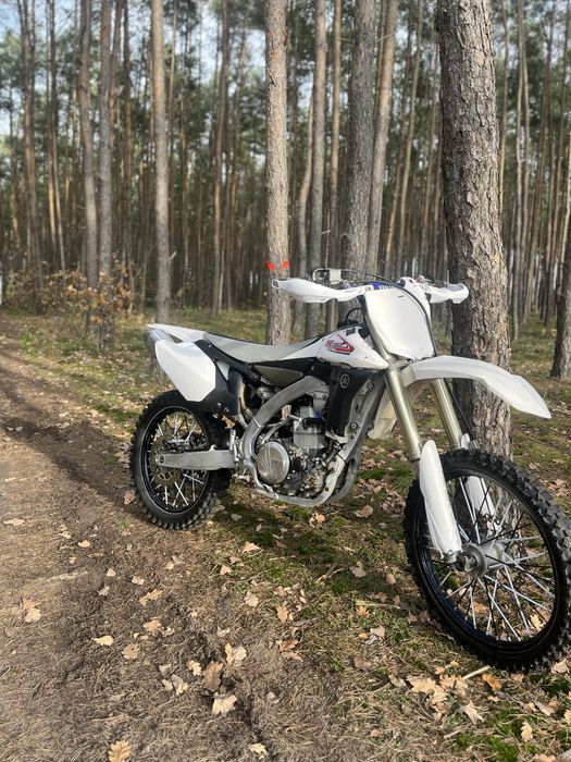 Yamaha YZF 450 – Dobry stan, gotowa do jazdy, okazja