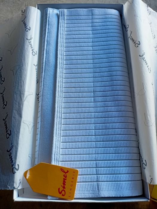 Cinta pós-parto nova