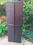 Armário Keter em PVC, alto e resistentes 177 X 65