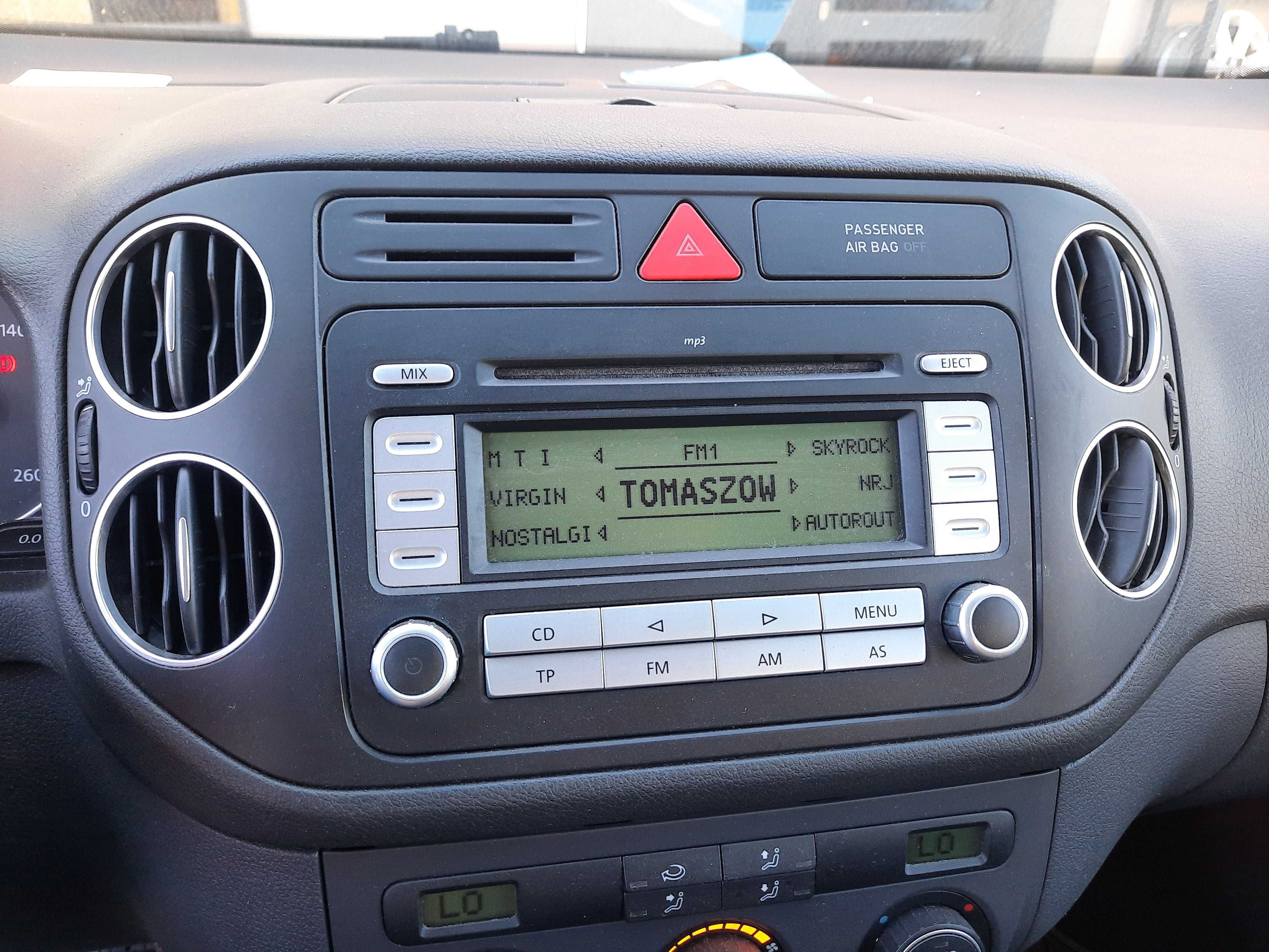 Radio C MP3 Volkswagen Golf 5 + Plus Golf 5 V