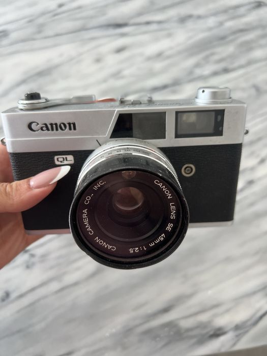 Canon Canonet QL-25