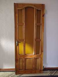 Двері міжкімнатні дерев'яні із сосни