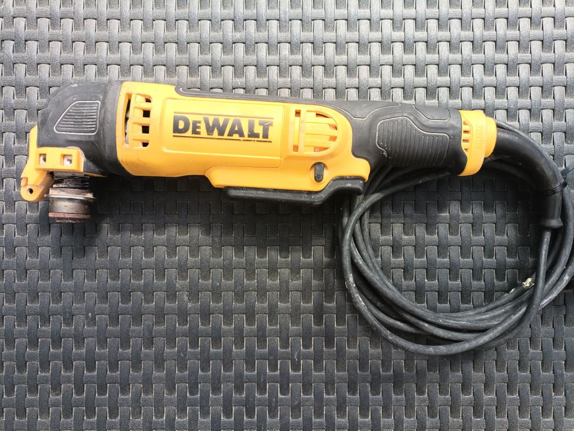 Multitool DeWalt DWE 315