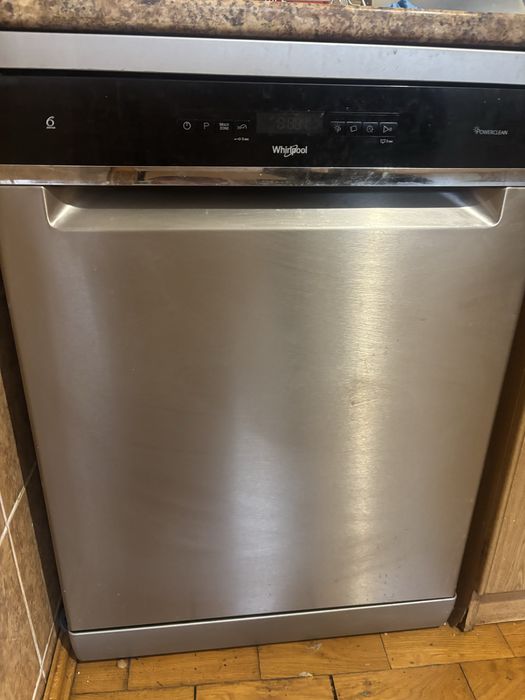 Посудомийна машина