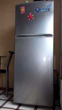 Холодильник No Frost Samsung морозит отлично
