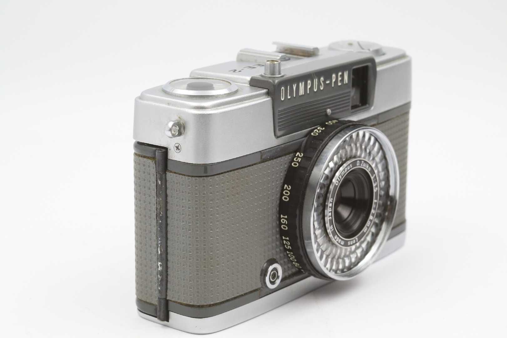 Olympus PEN EE-2   28mm f3.5