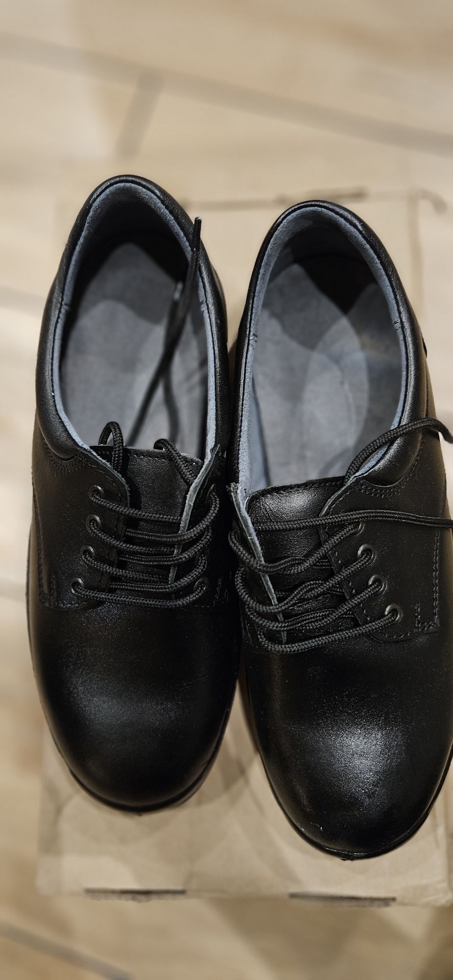 Buty mundurowe policyjne  r.39 25cm
