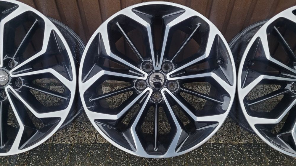 18" Ford  St-line oryginal 5x108  8j et55 Focus Mondeo S-max