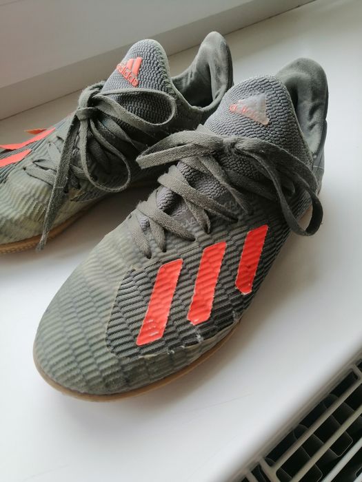 Adidas футзалки 35 розмір