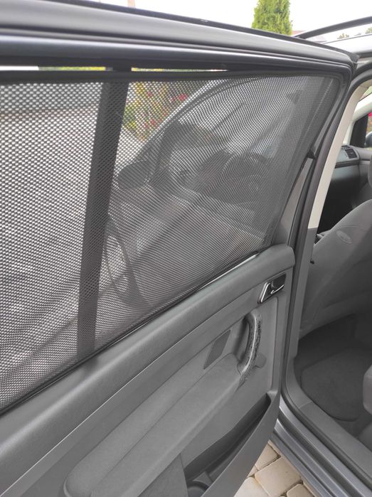 Продам автомобіль Volkswagen Touran 2004 року