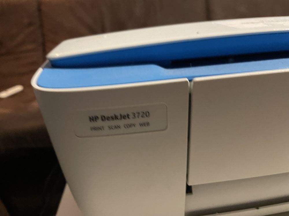 Продам струйный принтер HP DeskJet 3720