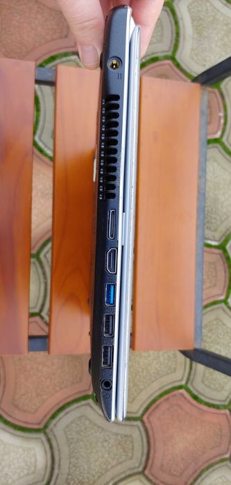 Ноутбук Acer Aspire V5-571G
