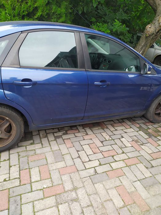 Ford Focus Mk2 lift HB drzwi prawe P T 36