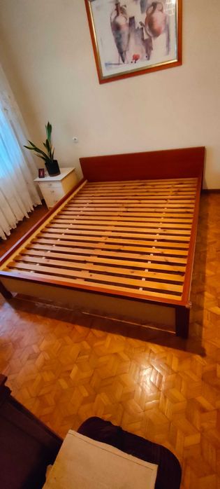 Łóżko do sypialni 155x200 cm