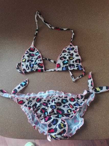 Bikini para menina