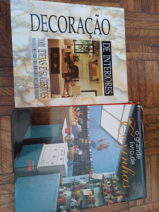 Dois livros de decoração interiores
