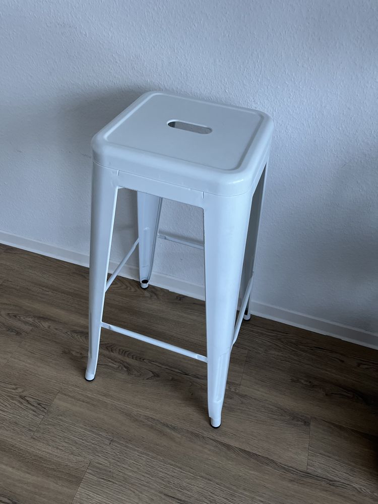 Hoker stołek barowy wysoki GoodHome