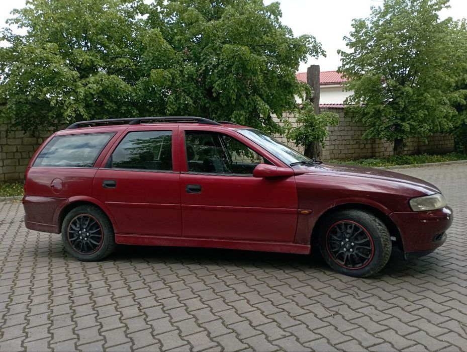 Опель вектра б (1.6)