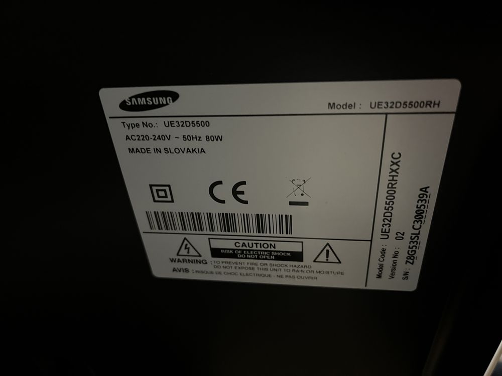 Телевізор Samsung  UE32D5500 (32 діагональ)