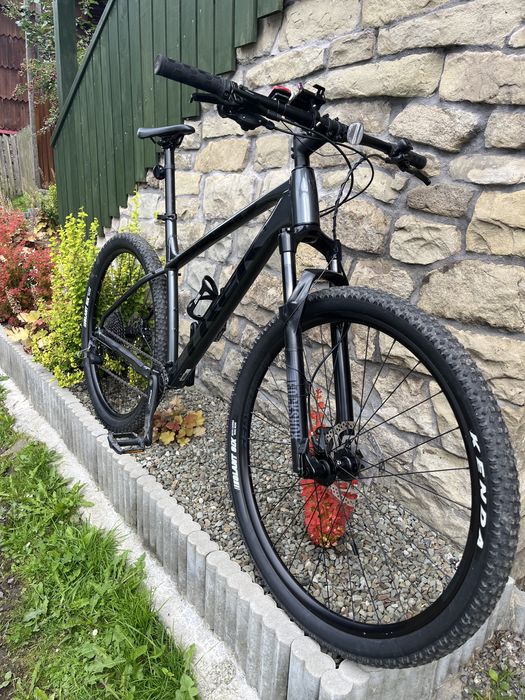 Rower Trek X Caliber 8 2021 rozmiar XL