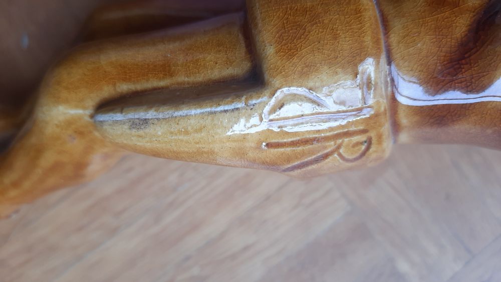 Cristo em barro vidrado Júlia Ramalho