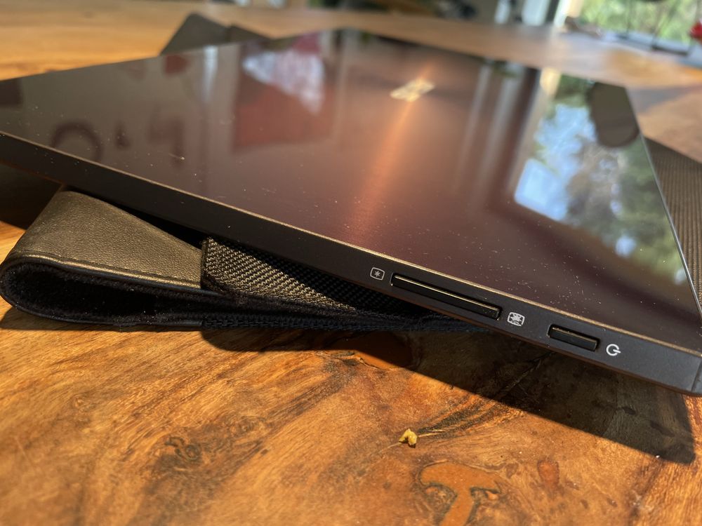 Asus MB169B+ zen monitor USB 15,6 cala