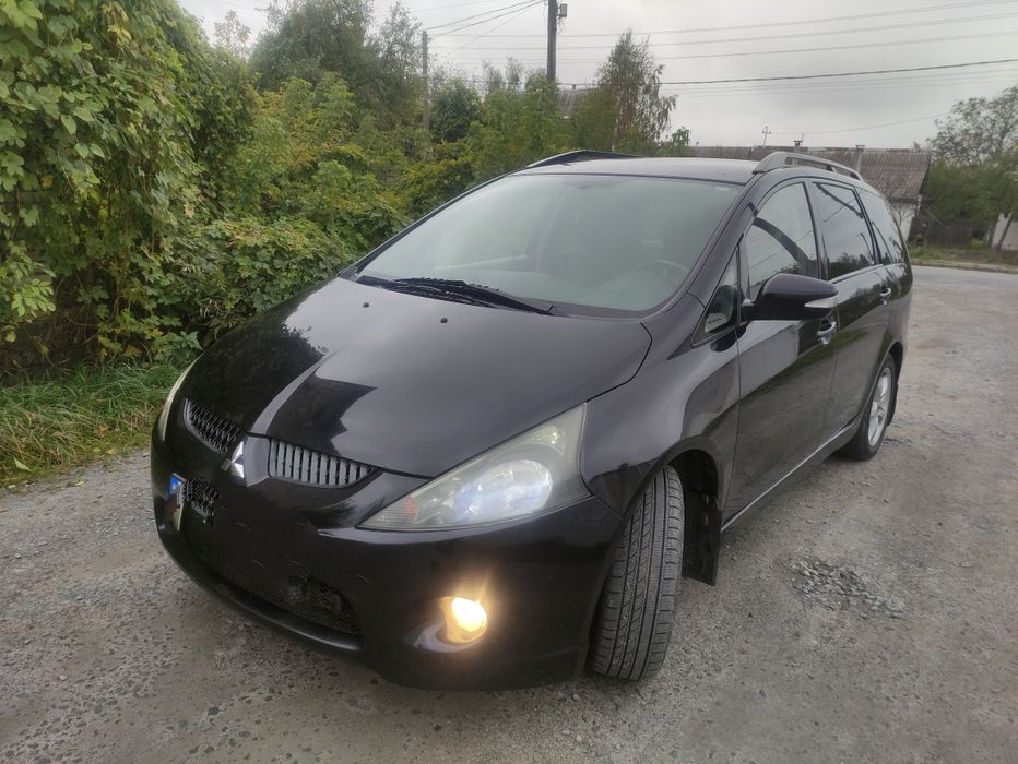 Міцубісі Грандіс