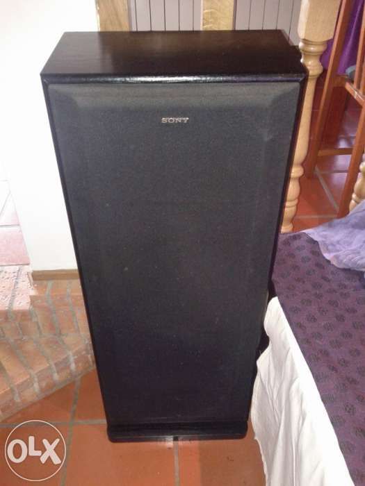 Sony SS-U611AV 2 Colunas Hi-FI 270W 2 woofers, 1 metro de altura